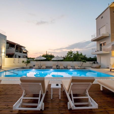 Ennea Suites-Earth Suite Flambouras Luaran gambar