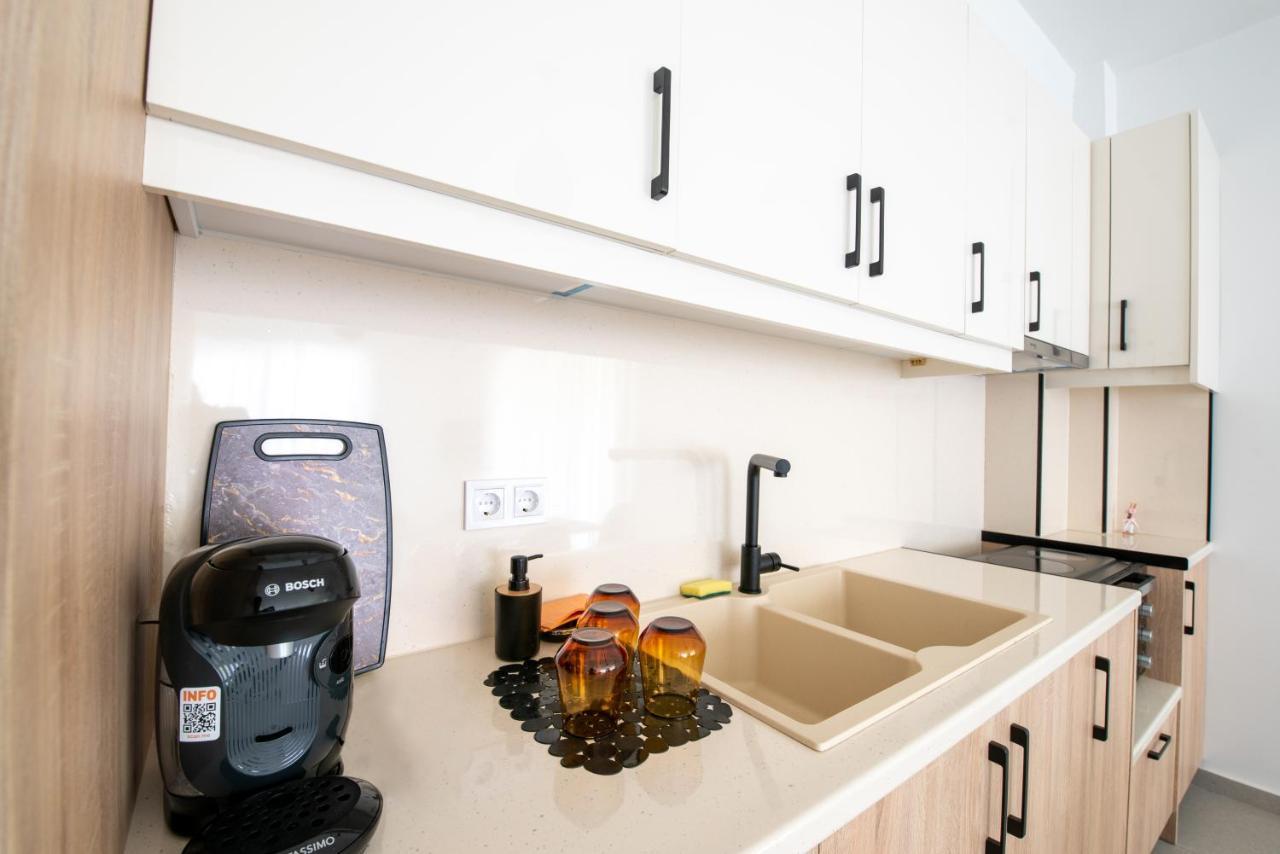 Ennea Suites-Earth Suite Flambouras Luaran gambar